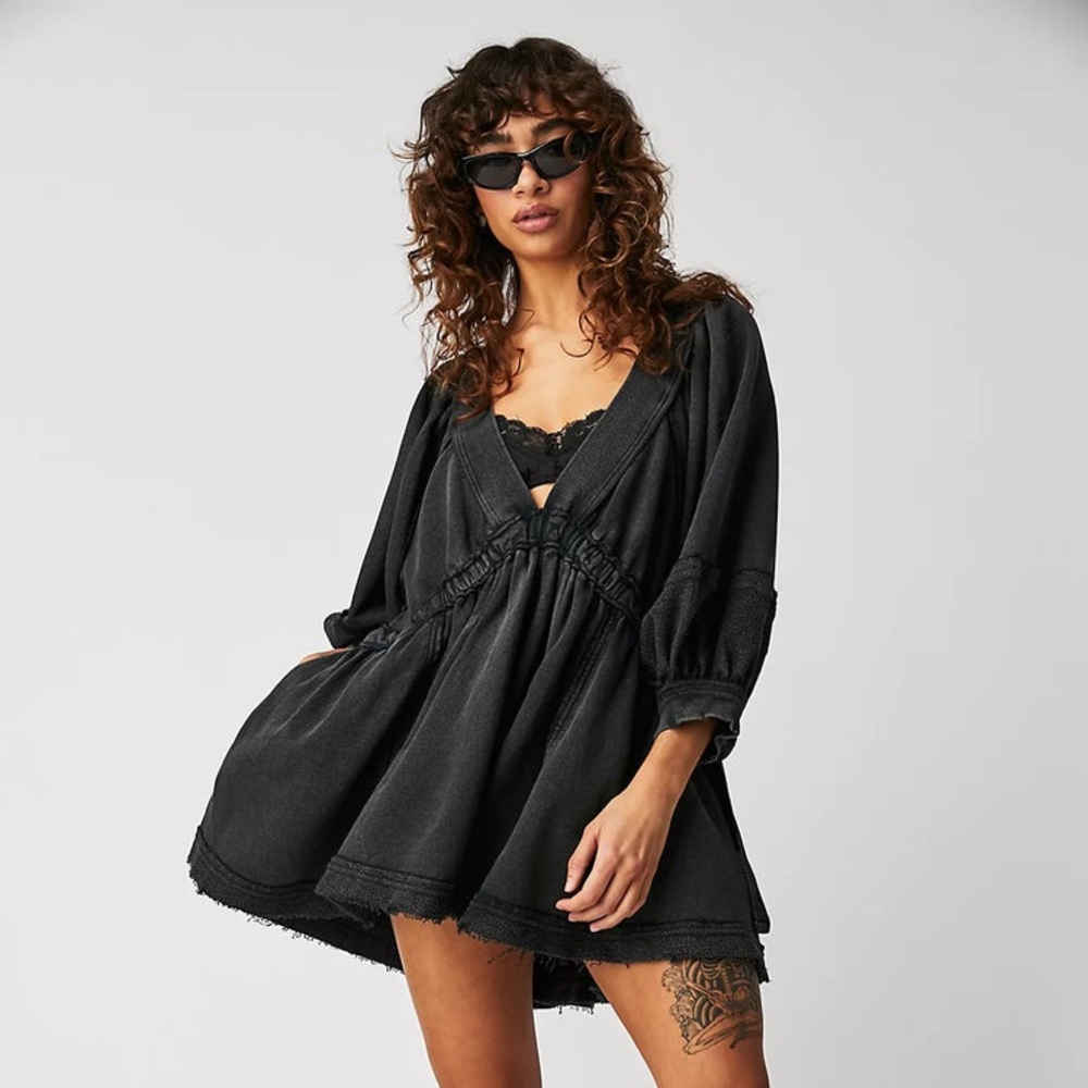 Free People Feelin Cute V Neck Sweatshirt Dress Size M